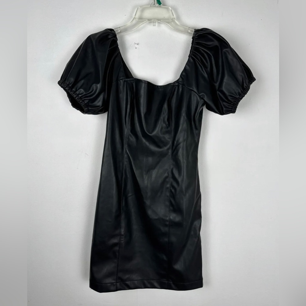 Roxberi Women Black Mini Dress M Vegan Faux Leather Puff Sleeves NEW - Picture 2 of 7